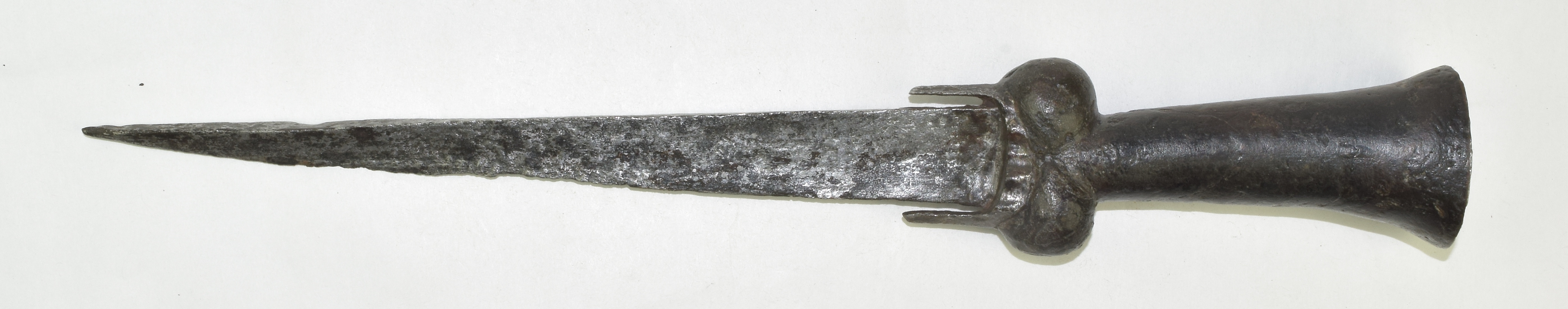 Ballock Dagger